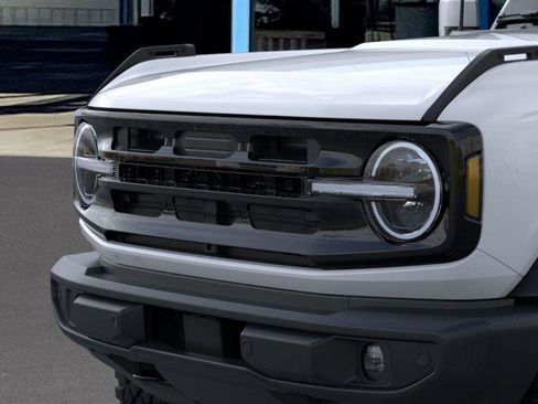 New 2025 Ford Bronco Outer Banks w/ Sasquatch Package image 19