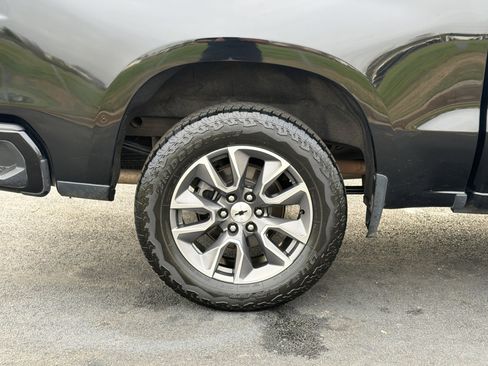 Used 2020 Chevrolet Silverado 1500 RST image 35