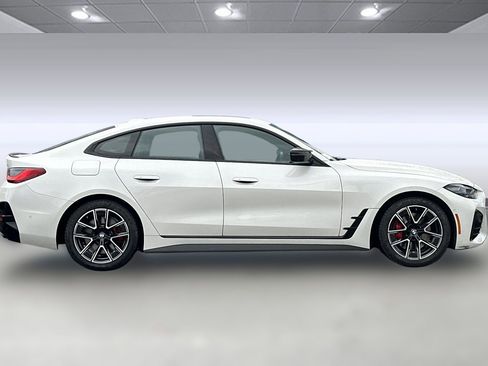 Used 2023 BMW M440i xDrive Gran Coupe image 7