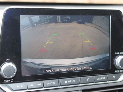 Certified 2025 Nissan Altima 2.5 SV image 7