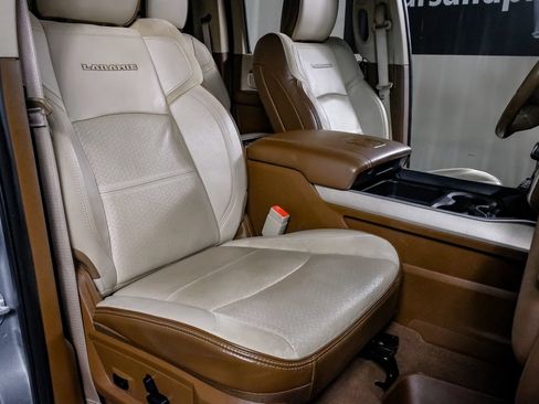 Used 2019 RAM 3500 Laramie AWD/4WD image 30