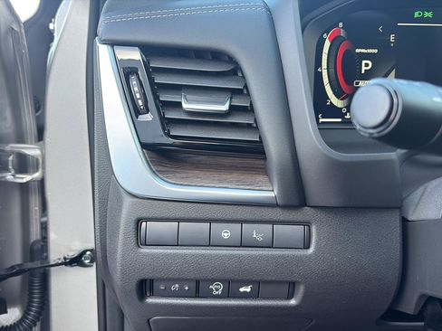 New 2026 Nissan Rogue Platinum image 29