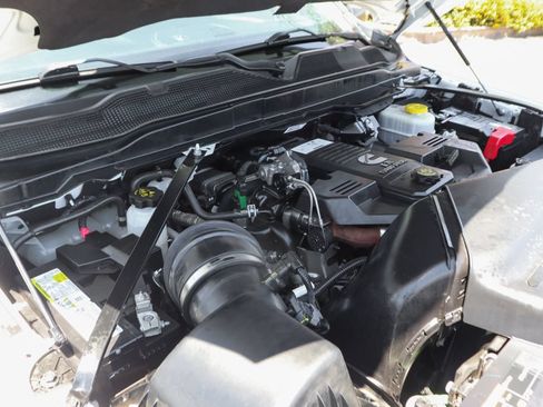 Used 2023 RAM 2500 Laramie AWD/4WD image 12
