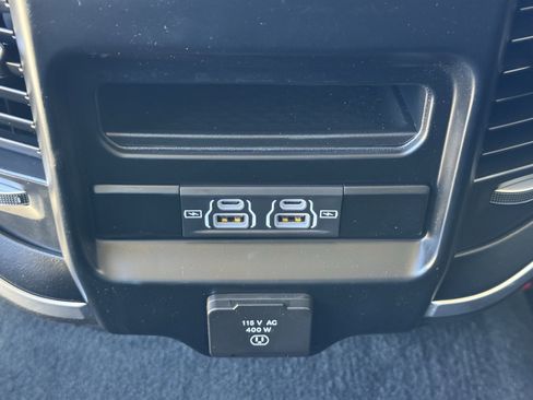 Used 2024 RAM 3500 Laramie image 33