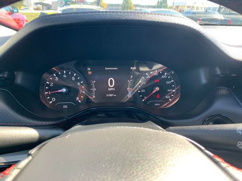 Used 2022 Jeep Compass Trailhawk w/ Trailhawk Convenience Group AWD/4WD image 18