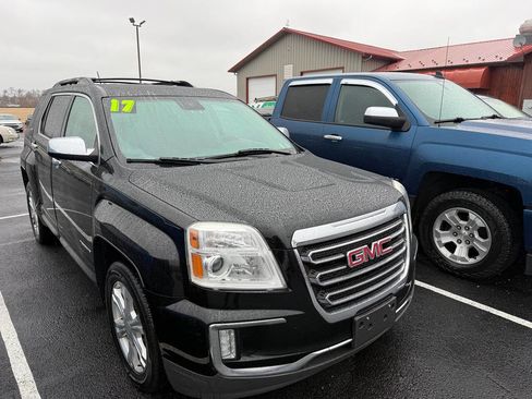 Used 2017 GMC Terrain SLE w/ Chrome Edition image 1
