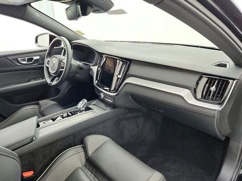 Certified 2024 Volvo S60 B5 Plus image 21