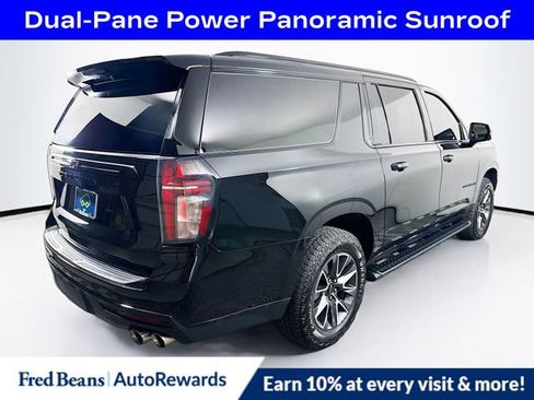 Certified 2024 Chevrolet Suburban Z71 w/ Z71 Off-Road Package AWD/4WD image 9