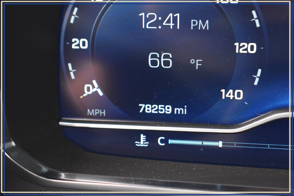 Used 2023 Chevrolet Tahoe LT AWD/4WD image 32