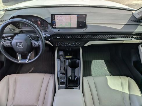 Used 2024 Honda Accord Touring image 26
