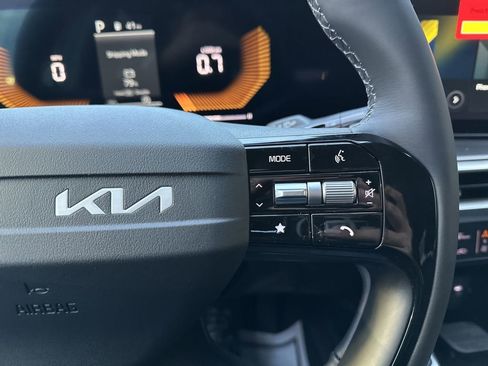 New 2026 Kia Sorento S image 37