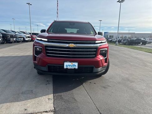 New 2026 Chevrolet Traverse LT w/ Driver Confidence Package image 8