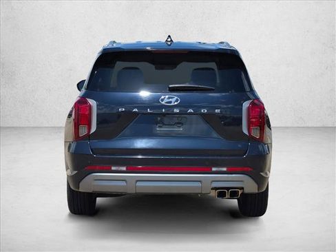 Used 2025 Hyundai Palisade SEL FWD image 6