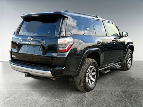 Used 2021 Toyota 4Runner TRD Off-Road Premium image 5