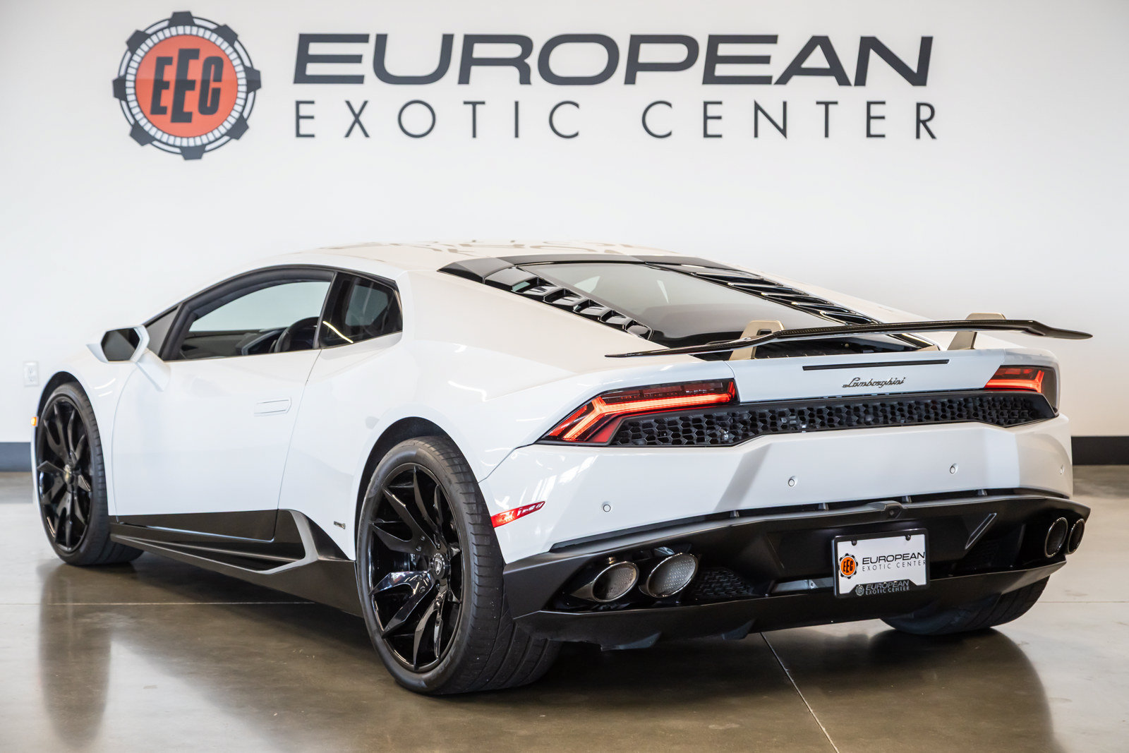 Used 2015 Lamborghini Huracan LP 610-4 AWD/4WD image 8
