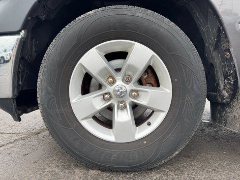 Used 2014 RAM 1500 ST w/ SXT Appearance Group AWD/4WD image 13