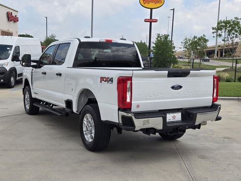 Used 2025 Ford F250 XLT w/ FX4 Off-Road Package AWD/4WD image 4
