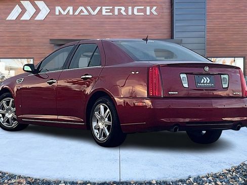 Used 2008 Cadillac STS V8 image 4