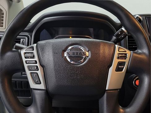 Used 2020 Nissan Titan S w/ S Utility Package image 18