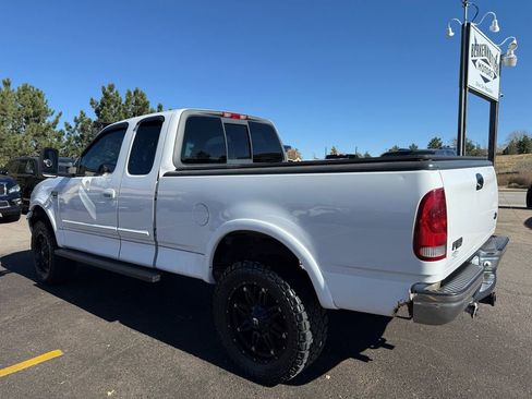 Used 2000 Ford F150 XLT image 5
