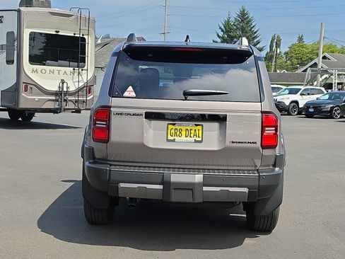 New 2027 Toyota Land Cruiser AWD/4WD image 8