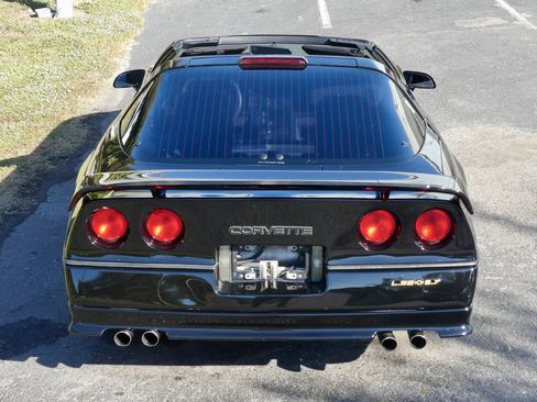 Used 1986 Chevrolet Corvette Coupe image 22