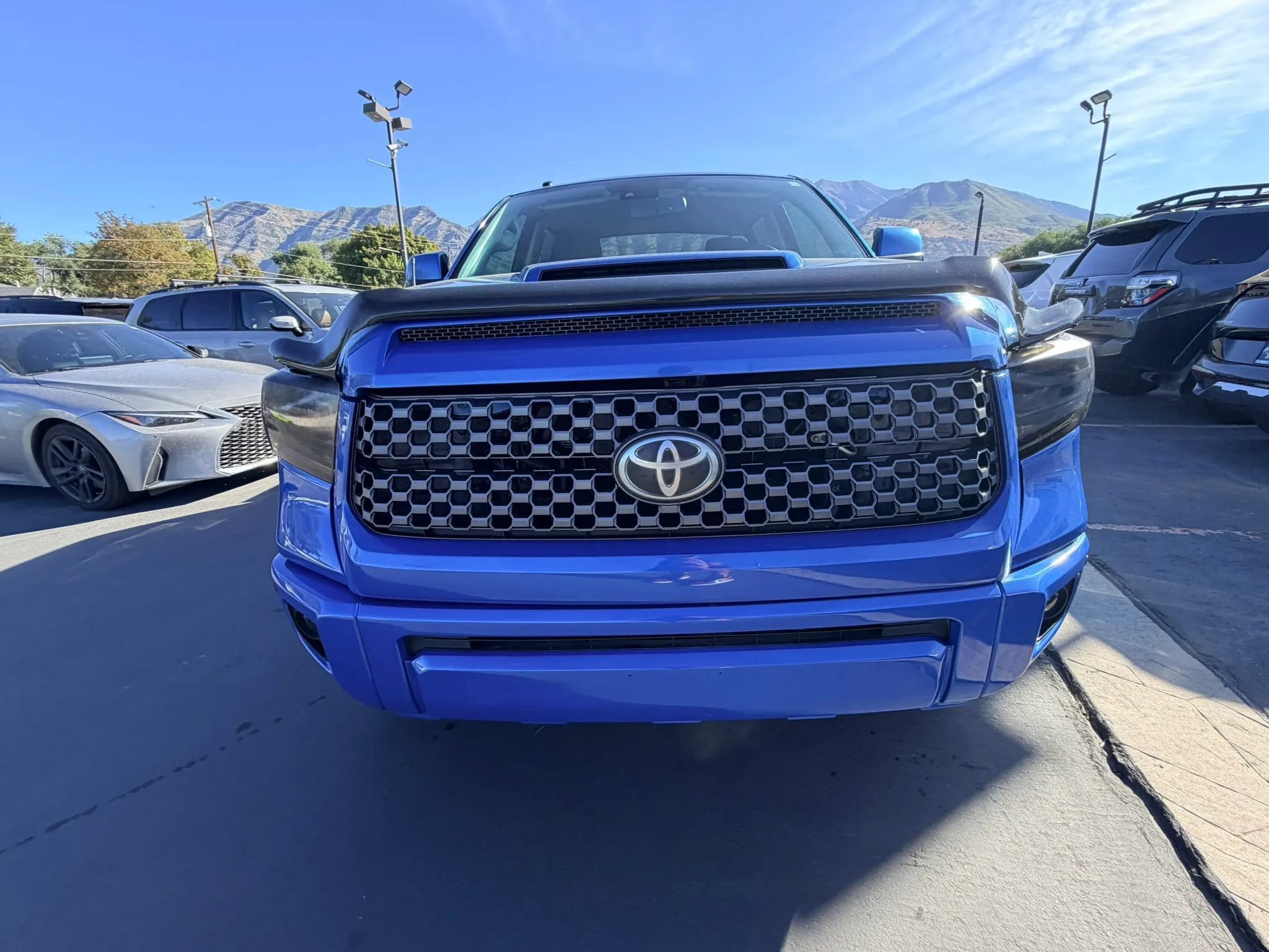 Used 2018 Toyota Tundra SR5 w/ TRD Sport Package AWD/4WD image 9