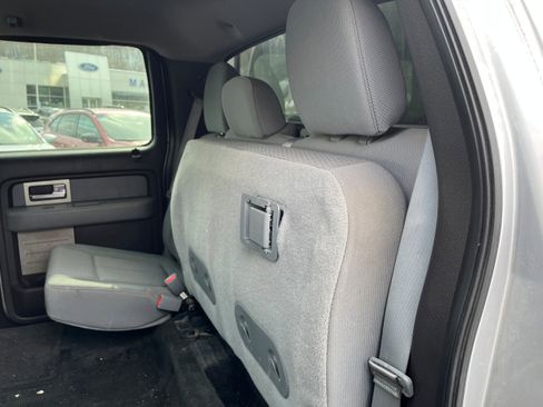 Used 2011 Ford F150 XLT w/ XLT Chrome Pkg image 10