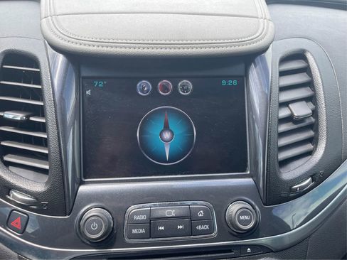 Used 2015 Chevrolet Impala LT w/ Convenience Package image 15