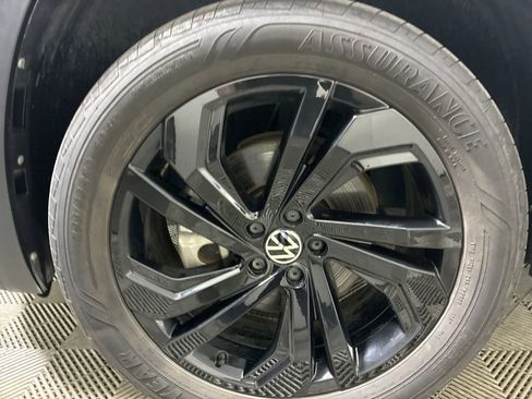 Used 2022 Volkswagen Atlas SE AWD/4WD image 35