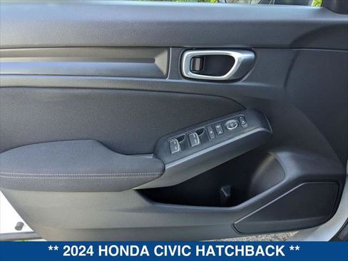 Used 2024 Honda Civic Sport image 8