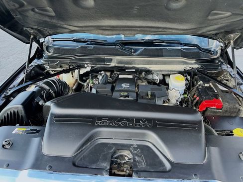 Used 2022 RAM 2500 Limited AWD/4WD image 31