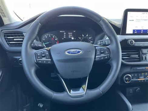 Used 2021 Ford Escape SEL image 19