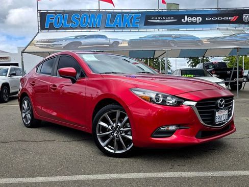 Used 2018 MAZDA MAZDA3 Touring image 1