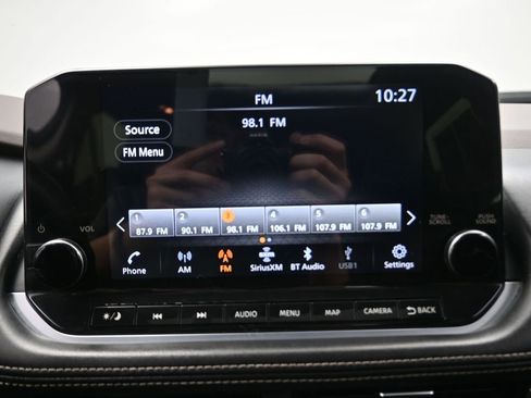 Used 2023 Nissan Rogue Platinum w/ Platinum Premium Package image 8