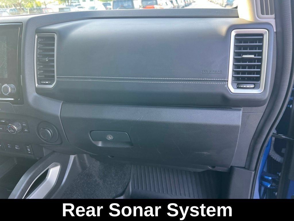 Used 2024 Nissan Frontier SL w/ Technology Package AWD/4WD image 12
