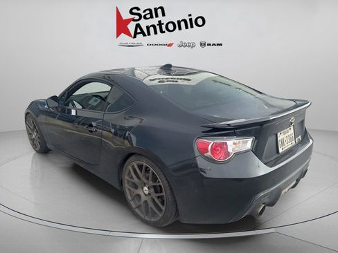 Used 2016 Scion FR-S RWD image 8