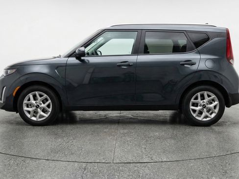 Used 2025 Kia Soul LX w/ LX Technology Package FWD image 5