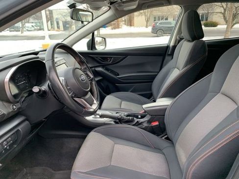 Used 2021 Subaru Crosstrek 2.0i Premium w/ Moonroof Package image 25