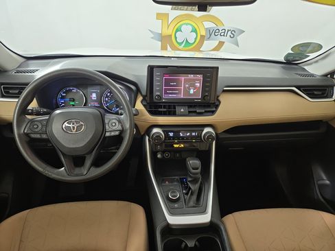 Used 2021 Toyota RAV4 XLE image 13