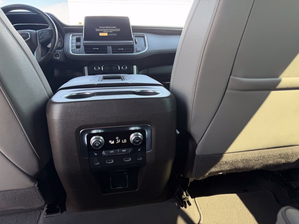 Used 2022 GMC Yukon SLT w/ SLT Luxury Package AWD/4WD image 23