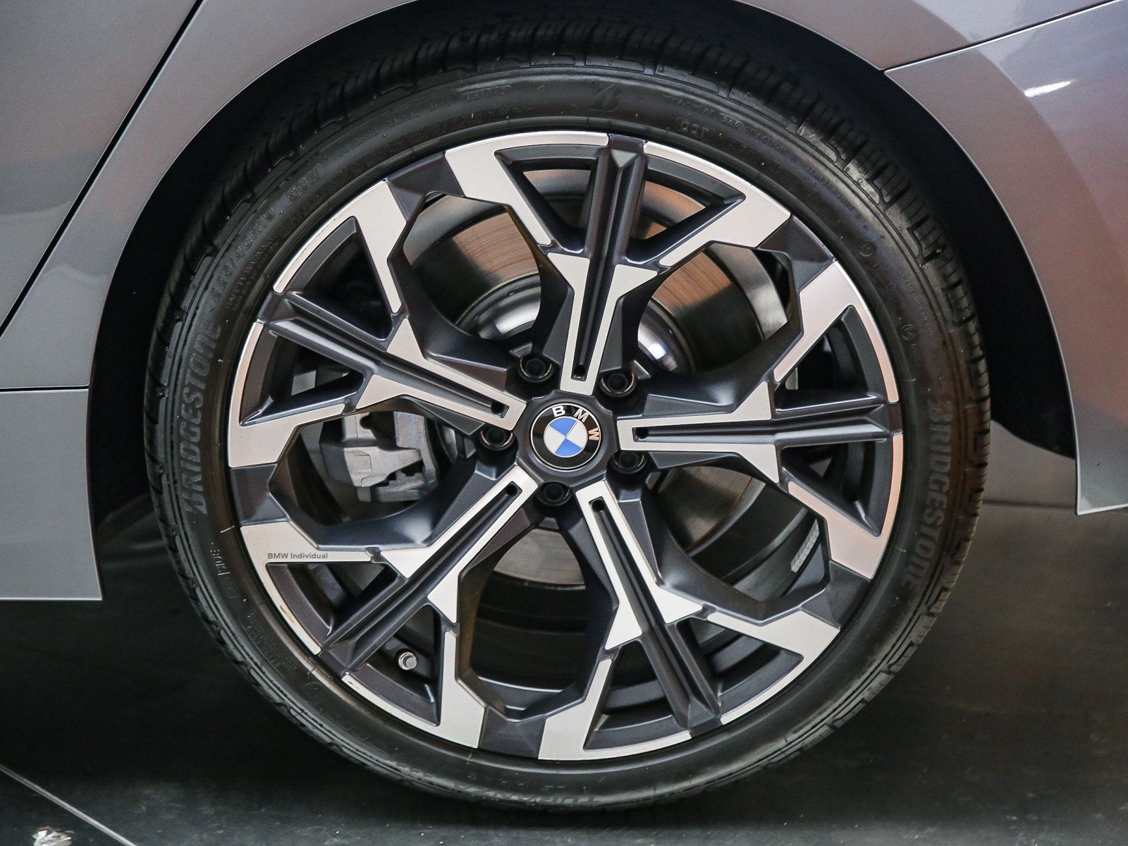Used 2026 BMW 330i Sedan w/ Convenience Package RWD image 11