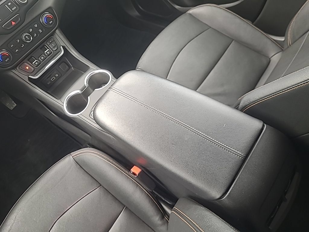 Used 2020 GMC Terrain SLT AWD/4WD image 15
