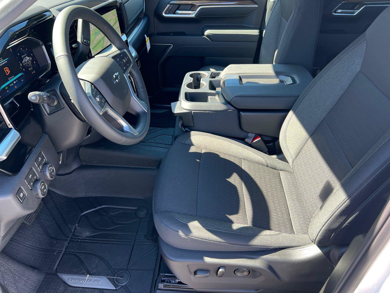 New 2026 Chevrolet Silverado 1500 RST w/ RST Select Package AWD/4WD image 3