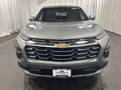 New 2026 Chevrolet Equinox LT image 6