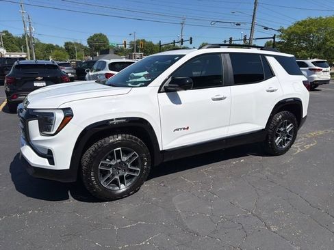 Used 2026 GMC Terrain AT4 w/ Convenience Package III AWD/4WD image 3