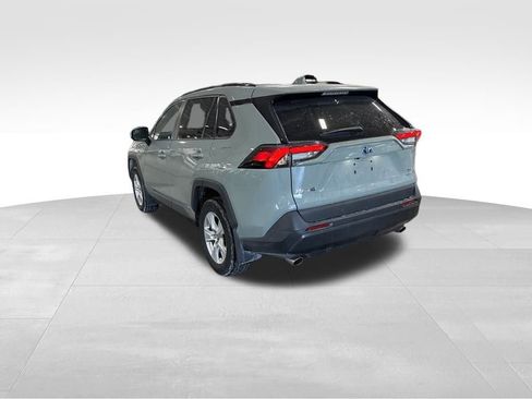 Used 2021 Toyota RAV4 XLE image 8