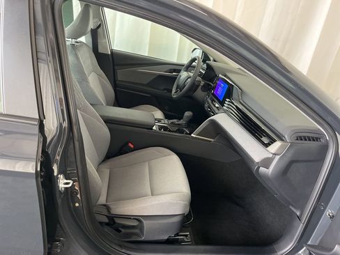 Used 2025 Toyota Camry LE w/ Convenience Package image 20