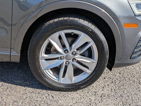 Used 2018 Audi Q3 2.0T Premium Plus w/ Premium Plus Package image 11