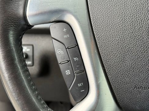 Used 2017 GMC Acadia Limited SLT FWD image 28